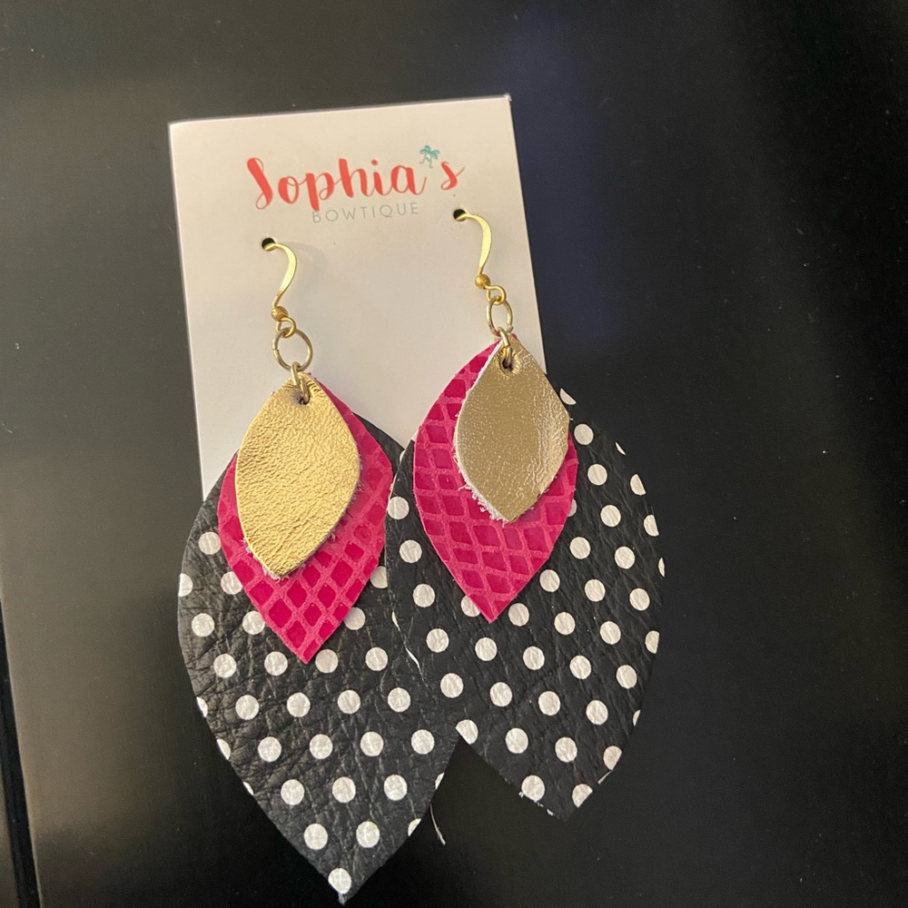 Sophia's Boutique Polka Dot and Pink Leaf Earrings